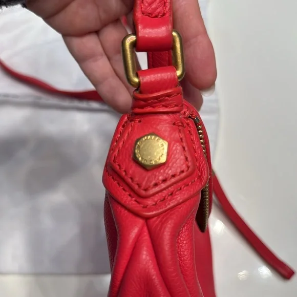 Marc by Marc Jacobs Natasha Q salmon/Red Crossbody Bag with Adjustable Strap - Picture 4 of 8